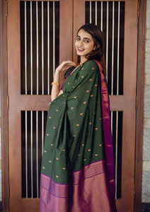 Designer de luxe pur Banarasi cuivre Zari tissage saree en soie douce indien et pakistanais vêtements de mariage et de fête du fabricant - Product Image 3