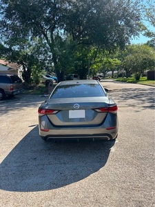 Seminuevo 2022 Nissa-n vers-a SV Sedan 4D - Product Image 6