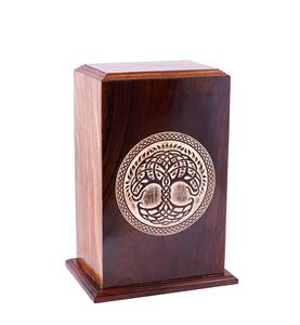 Urnes funéraires en bois de rose pour cendres humaines Mémorial funéraire artisanal pour adultes (arbre celtique 250 pouces cubes) - Product Image 5