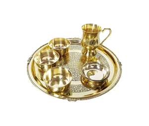 Juego de cena indio tradicional bellamente hecho a mano, cuencos de plato Thali duraderos, cuchara de cristal con vajilla de latón para regalos - Product Image 1