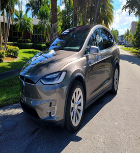 Tesla Model X 75D d'occasion, année 2016 - Product Image 1