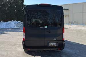 VOITURES D'OCCASION À VENDRE 2023 Transiit 2.50 A.WD - Product Image 2