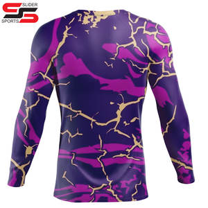Rashguard de vêtements de sport personnalisé en gros pour adultes et garçons Compression à manches longues avec impression sublimée Utilisation MMA - Product Image 2