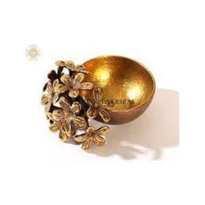 La mayoría de las ventas diseñador de lujo único grabado de calidad de lujo de Metal hecho chapado en oro decoración de la Mesa de boda Urli DE LA India - Product Image 4