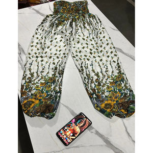 Pantalons Harem à Imprimé Floral en Gros, Vêtements Bohèmes pour Yoga et Vacances, Fabricant et Exportateur - Product Image 1