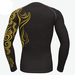 Camiseta de Compresión de Manga Larga de Primera Calidad con Estampado por Sublimación de MMA, Color Negro Dorado, Tejido de Compresión Multifuncional para Exteriores - Product Image 4