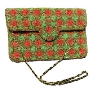 Porte-monnaie brodé de perles Garden Bloom - Product Image 2