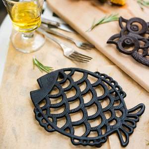 Palm Leaf Shaped Coastal Tropical Cast Iron <b>Trivet</b> Kitchen Decor Accessory for Hot Dishes and Pots Serving <b>Trivet</b> at Best Prices - Product Image 4