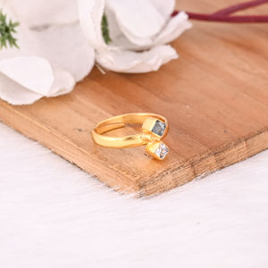 Apatite CZ Gemstone Bague de créateur en argent sterling massif 925 plaqué or jaune Cadeau pour elle Bijoux faits main Bagues ajustables - Product Image 2