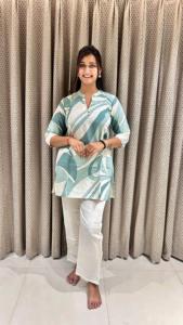 Best Selling Light <b>Weight</b> Chanderi Co-Ord <b>Set</b> for Girls Office Wear Collection Available at Best Price From India - Product Image 2