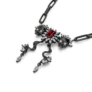 สร้อยคอแฟชั่นประดับลูกปัดเงินแท้ลายหัวกะโหลกคู่ Jeulia Death Stare - Product Image 3