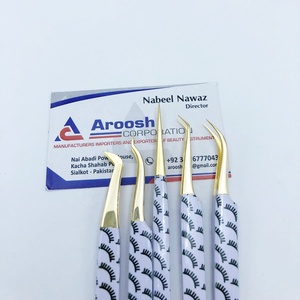 Ensemble de pinces à épiler professionnelles de haute qualité pour extensions de cils, avec embout doré imprimé, logo personnalisé, en acier inoxydable, durable - Product Image 6