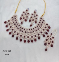 Parure de bijoux ethniques plaqués or rose antique avec zircon taille poire, collier ras-du-cou et pendentif, pour femme, idéal pour fiançailles, mariage, anniversaire ou soirée