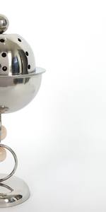 เตาเผาบัคฮูร์สแตนเลสสตีลหรูหรา พร้อมขาตั้งและฝาปิดแบบมีรู  เตาเผาอูดแบบอาหรับ ของตกแต่งบ้านเพื่อความหอมอันสง่างาม - Product Image 3