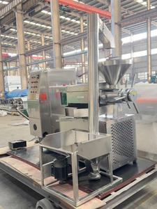 Presse à huile de lin 201 en acier inoxydable à faible consommation d'énergie de la série 6YL nouvellement améliorée 6YL-120ZD pour les usines de fabrication de petites entreprises - Product Image 3