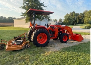 Utilisé pour le tracteur à roues diesel Kubota 4WD avec moteur de 50 ch, puissance nominale de 100 ch, boîte de vitesses, pompe, composants principaux pour la vente agricole - Product Image 2