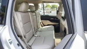 VENTAS RÁPIDAS TOYOTA LAND-CRUISERs VXR SUV de Lujo USADOS - Product Image 4