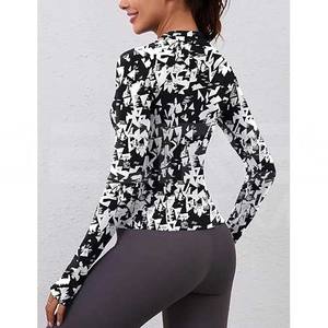 2025 vente en gros en vrac de haute qualité séchage rapide vêtements de Fitness Design Premium hauts de Yoga femmes respirant confortable adultes - Product Image 6