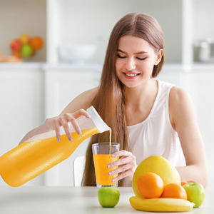 <span class=keywords><strong>Carafe</strong></span> ronde en plastique avec bouchons à vis pour les emballages de jus de <span class=keywords><strong>whisky</strong></span>, de vin et de soda avec surface de sérigraphie - Product Image 4
