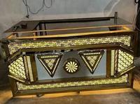 Comptoir d'affichage de mariage dans la finition d'or pour la restauration et la décoration