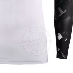 Design personnalisé MMA Rash Guard Meilleur produit Rash Guard à manches longues de haute qualité pour la vente en ligne - Product Image 5