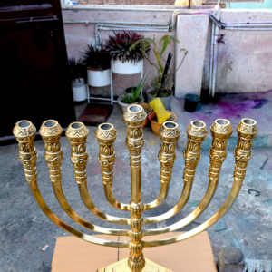 Ménorah à 9 branches plaquée or, bougeoirs en métal, lanternes, décoration intérieure, célébrations juives de Hanoucca, Menora - Product Image 3