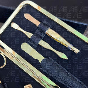 OFERTA ESPECIAL Juego de Manicura y Pedicura Profesional de Acero Inoxidable de 5 Piezas, Color Personalizado, Cortaúñas, Tijeras, Lima, Empujador de Cutículas - Product Image 5