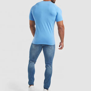 Vente en gros T-shirts personnalisés pour hommes T-shirt Drifit à manches courtes de haute qualité pour le sport et le fitness pour hommes - Product Image 6