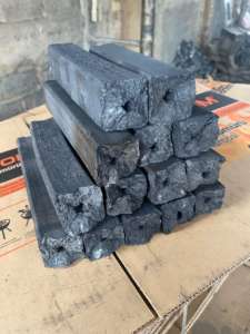 Briquetas de Carbón Vegetal CKT SWC01 Hechas a Máquina con Aserrín de Madera Dura, 90% de Carbono Fijo, 3% de Ceniza, 8000-8200 Kcal/kg, para Barbacoa - Product Image 4