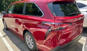 Auto Usado Toyota <span class=keywords><strong>Sienna</strong></span> A <span class=keywords><strong>LE</strong></span> <span class=keywords><strong>2022</strong></span>, SUV, Envío a Todo el Mundo - Product Image 6