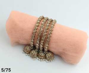 กำไลข้อมือทองเหลืองสไตล์อินเดียสำหรับผู้หญิงและเด็กผู้หญิง - Product Image 1