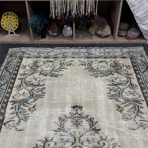 4.9x8.7 ft Vintage Turkish Rug, Accent Rug, Green <b>Brown</b> Floral <b>Wool</b> Rug - Product Image 4