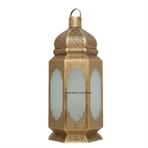 Linterna de vela alta de hierro y vidrio de diseño impresionante, acabado de oro antiguo para el hogar y el jardín, linterna colgante decorativa - Product Image 5