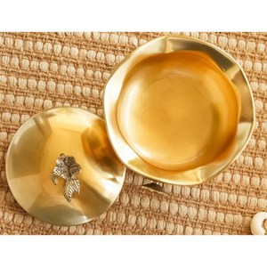 Olla Clásica de Acero Inoxidable para Uso Familiar |   Retención de Calor, Fácil Manejo y Compatibilidad con Todas las Estufas - Product Image 3