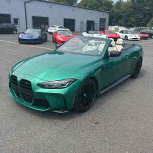 Occasion 2024, faible kilométrage, transmission automatique, sièges en cuir, sans accident et prêt à être expédié. - Product Image 1