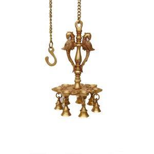 Lámpara de aceite de latón de calidad estándar con diseño de pavo real colgante y campanas, elegante, con accesorios para decoración del hogar - Product Image 1