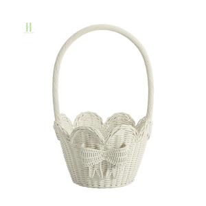 Super Cute <b>Gift</b> Hamper <b>Baskets</b> Water Hyacinth <b>Basket</b> Single Non-Folding Multifunction for Picnic Decoration <b>Easter</b> OEM Vietnam - Product Image 1