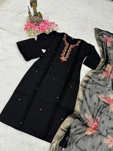 Servicio OEM Otoño Invierno algodón mujeres Kurtis señoras ropa casual Kurtis con diseño personalizado - Product Image 2
