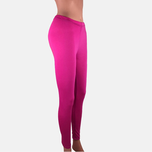 Leggings de yoga taille haute sans couture pour femme, en tissu extensible doux et uni, coupe ajustée, respirants et confortables, longueur genou, été - Product Image 1