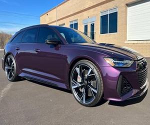 BEST-SELLER 2021 A-U-D-I RS6 Avant Merlin Purple, V8 biturbo, très bien équipé, quelques modifications - Product Image 1