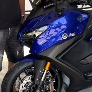 Envío Rápido de la Motocicleta Deportiva Sx1000xr a Todo el Mundo - Product Image 1