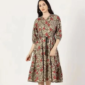 Robe en coton imprimé bloc à la main indienne nouvelle tenue d'été décontractée à la mode avec tour de taille naturel de style doux pour le cadeau de la Saint-Valentin - Product Image 1