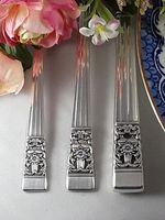 Ensemble de couverts en acier inoxydable avec poignée florale sculptée de luxe royal vintage, vaisselle élégante antique pour restaurant et repas à domicile