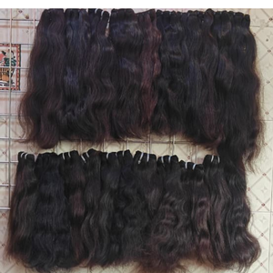 Grossiste en cheveux indiens, mèches de cheveux humains vierges Remy brutes |   Vague naturelle |   Cuticules alignées |   Machine à double trame |   Toutes les couleurs - Product Image 6