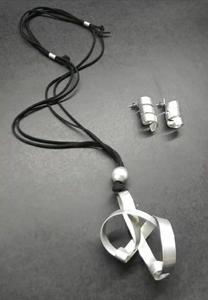 การออกแบบที่ดีที่สุดมาถึงในตลาดหนังคุณภาพสูงพร้อมสร้อยคอจี้โลหะสำหรับสร้อยคอสร้อยคอเครื่องประดับชุดเครื่องประดับ - Product Image 2