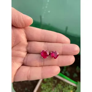 ต่างหูเม็ดทับทิมหัวใจสีเงิน925เครื่องประดับโลหะผสมทันสมัยสำหรับงานเลี้ยงของขวัญที่ยอดเยี่ยม - Product Image 1