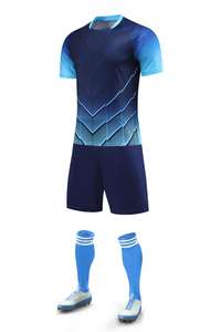 Venta al por mayor de sublimación de buena calidad, uniforme de fútbol único, transpirable, de secado rápido, diseño de moda de ocio, kits de ropa de equipo, ropa deportiva - Product Image 3