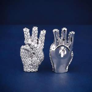 Boucles d'oreilles hip hop de style unique en diamant coupe ronde pour unisexe - Product Image 1