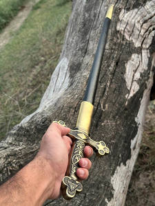 ดาบอัศวินเทมพลาร์ โลหะเหล็กดามัสกัส ผลิตตามสั่ง (OEM) สำหรับคอสเพลย์ฟรีเมสัน ยุคกลาง ด้ามจับทองเหลือง รับประกัน 3 ปี - Product Image 6