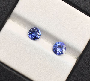 Tanzanite naturelle exceptionnelle pierre précieuse en vrac, paire de pierres taillées de forme ronde pour la fabrication de boucles d'oreilles Tanzanite - Product Image 3